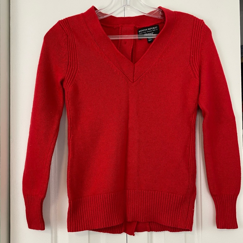 Banana Republic XXS fine Italian yarn red sweater